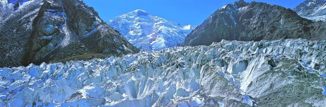 长白山雪岭最新,长白山雪岭最新探秘，自然奇观与人文魅力的交融